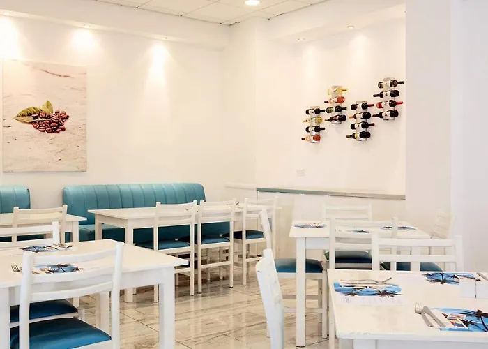 λαντιάνα Ξενοδοχείο με διαμερίσματα Πρωταράς