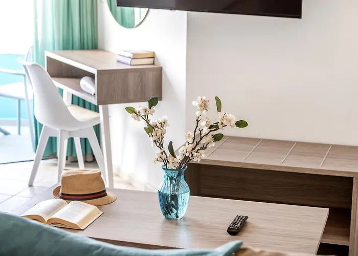 Ξενοδοχείο με διαμερίσματα λαντιάνα