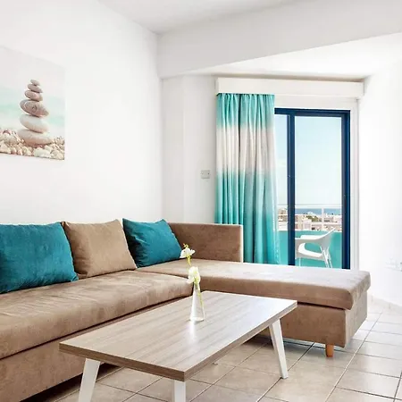 Lantiana Gardens Hotel de apartamente Protaras