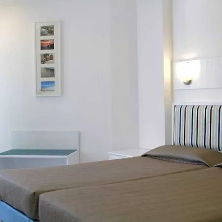 公寓式酒店 拉塔尼亚花园公寓式酒店 普罗塔拉斯