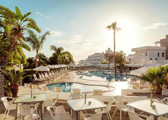 Lantiana Gardens Lägenhetshotell 3*