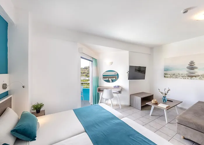 Lägenhetshotell Lantiana Gardens 3*