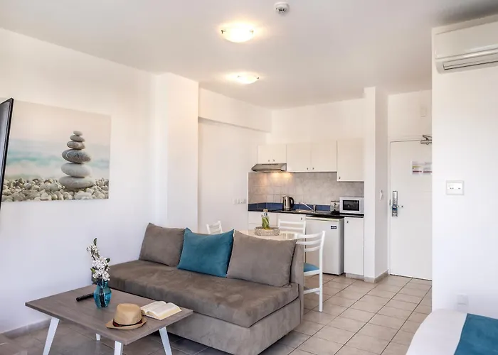 Lägenhetshotell Lantiana Gardens