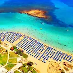 Lantiana Gardens شقة فندقية 3*
