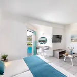 شقة فندقية Lantiana Gardens 3*